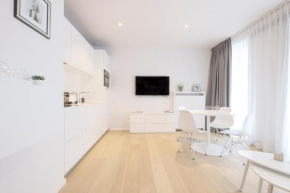 Shiny studio near Avenue Louise